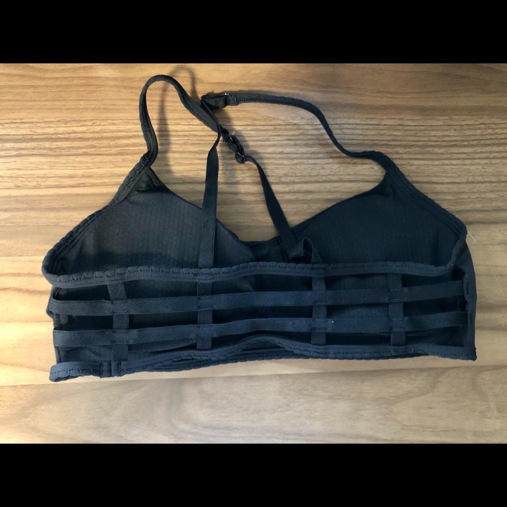 Lululemon bra - Picture 2 of 3